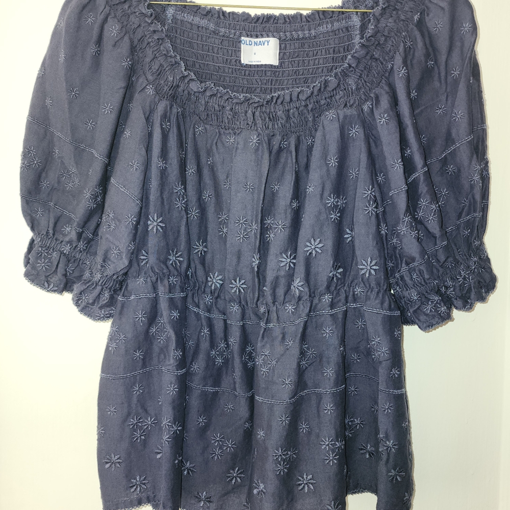Old Navy Women's Blue Top